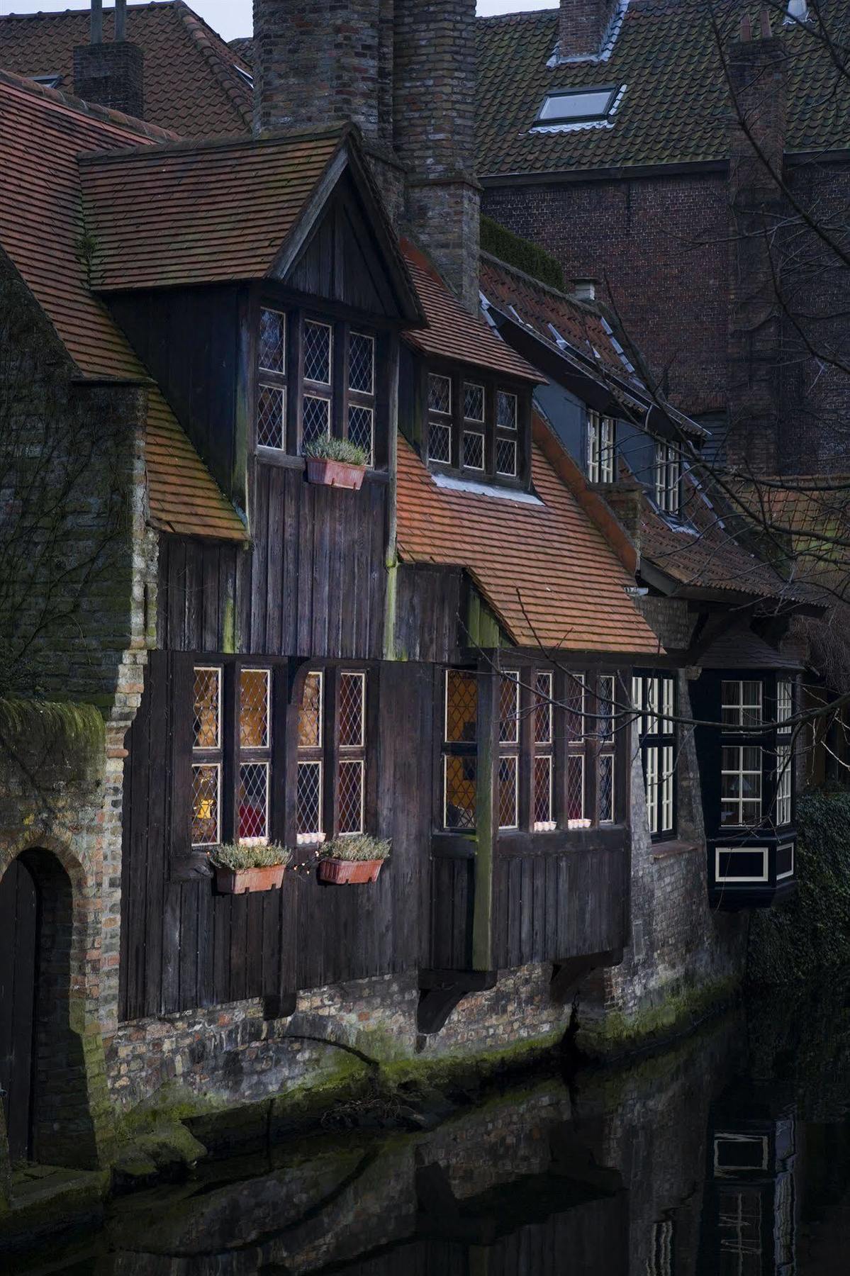 Exclusive Bonifacius Bruges