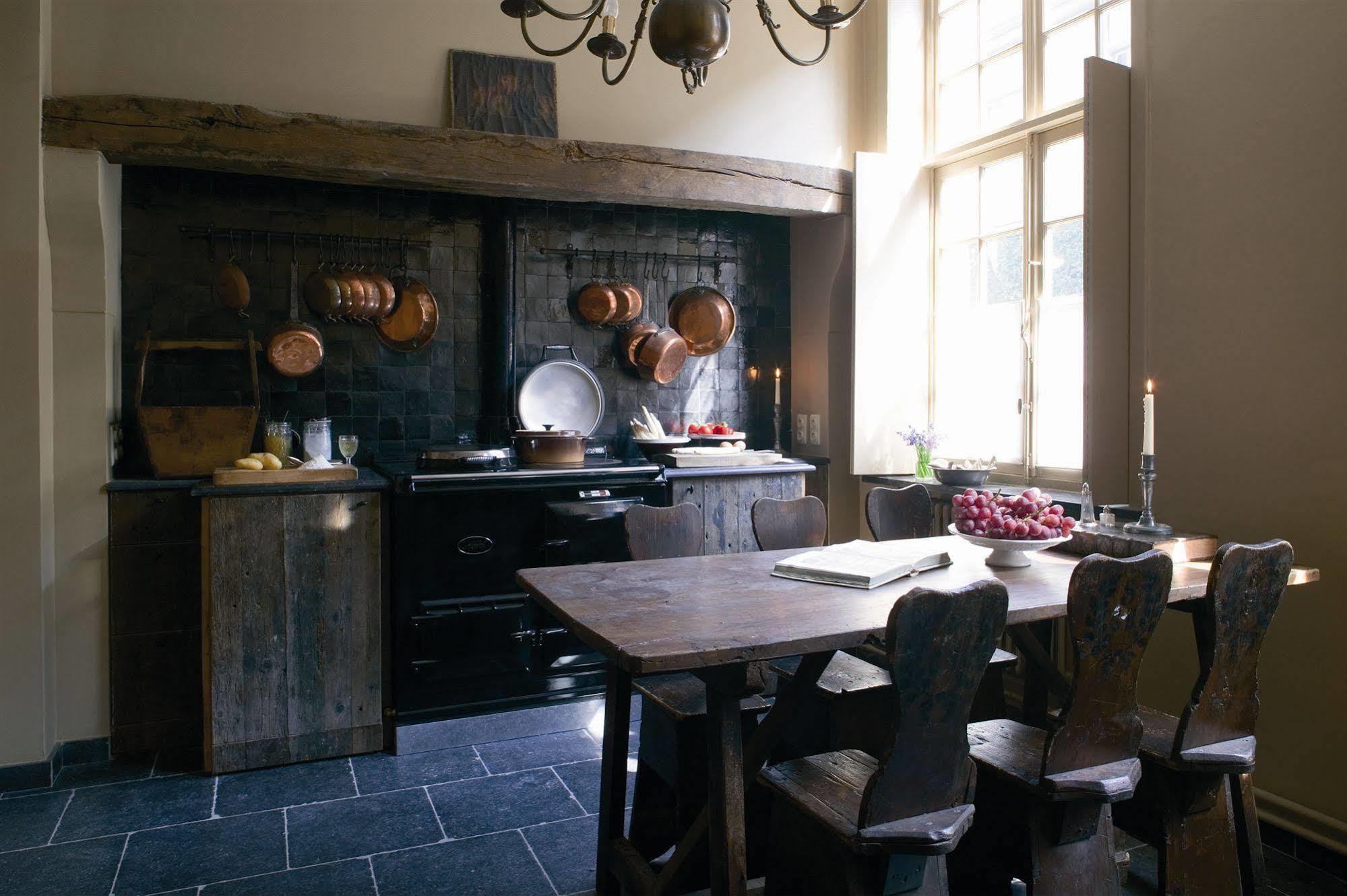 Exclusive Bonifacius Bed & Breakfast